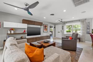 171 98TH AVENUE, ST PETERSBURG, FL 33702 Sold 01/03/25