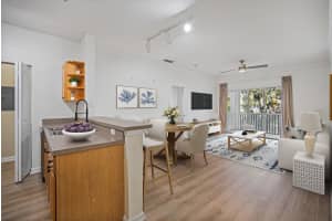 4207 DALE MABRY HIGHWAY, TAMPA, FL 33611 Sold 03/31/25