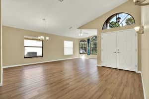 517 BENT OAK COURT, SPRING HILL, FL 34609 Sold 12/06/24