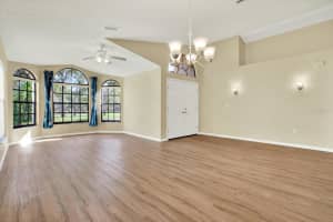 517 BENT OAK COURT, SPRING HILL, FL 34609 Sold 12/06/24