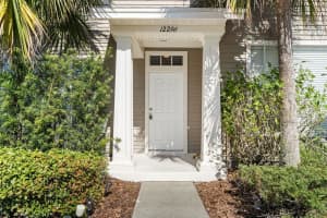 12296 COUNTRY WHITE CIRCLE, TAMPA, FL 33635 Sold 01/15/25