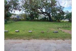 727 15TH STREET, BRADENTON, FL 34208 Sold 04/15/25