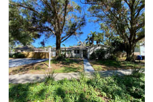 909 35TH STREET, ST PETERSBURG, FL 33713 Sold 04/09/25