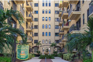 130 4TH AVENUE, SAINT PETERSBURG, FL 33701 Sold 03/04/25