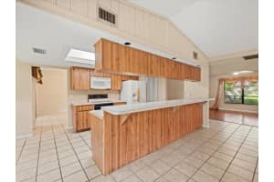 13008 WHISPER BAY PLACE, TAMPA, FL 33618 Sold 11/22/24