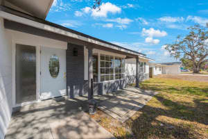 6051 34TH AVENUE, SAINT PETERSBURG, FL 33710 Sold 02/24/25