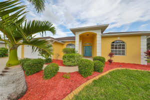 3834 MILFLORES DRIVE, RUSKIN, FL 33573 Sold 01/24/25