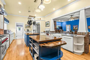 2501 RUSTIC OAKS DRIVE, LUTZ, FL 33559 - MLS#MFRTB8321360