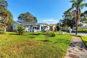 306 INLET COURT, CLEARWATER, FL 33756 Sold 04/04/25