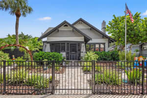 2500 BURLINGTON AVENUE, SAINT PETERSBURG, FL 33713 Sold 01/07/25