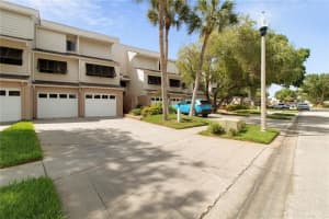 13914 LAKE POINT DRIVE, CLEARWATER, FL 33762 Sold 12/27/24