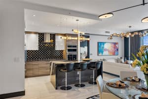 100 1ST AVENUE, ST PETERSBURG, FL 33701 Sold 03/11/25