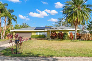 1824 HUNT LANE, CLEARWATER, FL 33764 Sold 12/16/24