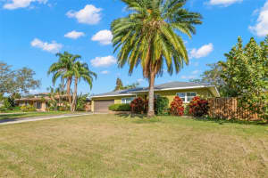 1824 HUNT LANE, CLEARWATER, FL 33764 Sold 12/16/24