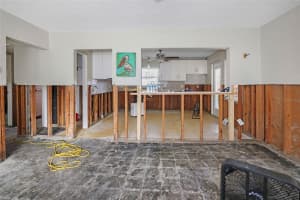 1815 DOUGLAS AVENUE, DUNEDIN, FL 34698 Sold 02/21/25