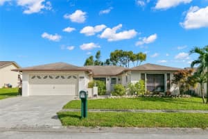 8802 MARTINIQUE LANE, PORT RICHEY, FL 34668 Sold 03/07/25