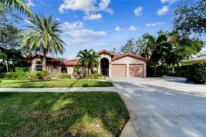 209 OSCEOLA ROAD, BELLEAIR, FL 33756 Sold 12/20/24