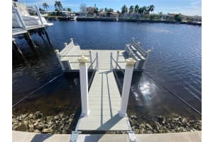 5032 GALLEON COURT, NEW PORT RICHEY, FL 34652 Sold 12/05/24