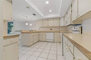 3031 COUNTRYSIDE BOULEVARD, CLEARWATER, FL 33761 Sold 02/21/25
