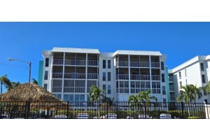 4910 38TH WAY, SAINT PETERSBURG, FL 33711 Sold 12/02/24