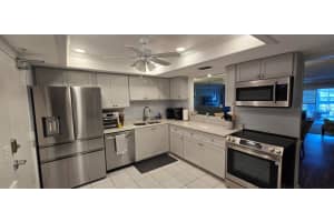 4910 38TH WAY, SAINT PETERSBURG, FL 33711 Sold 12/02/24
