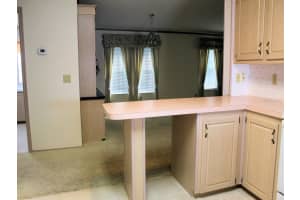 567 QUEEN PALM STREET, LARGO, FL 33778 Sold 04/18/25