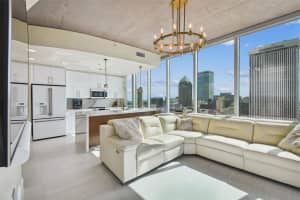 777 ASHLEY DRIVE, TAMPA, FL 33602 Sold 02/04/25