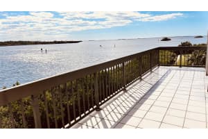 1810 MARINER DRIVE, TARPON SPRINGS, FL 34689 Sold 03/27/25