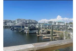 5537 SEA FOREST DRIVE, NEW PORT RICHEY, FL 34652 - MLS#MFRTB8322447