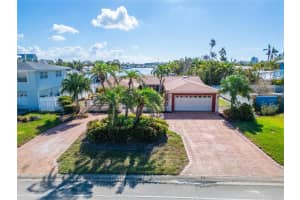 425 CAPRI BOULEVARD, TREASURE ISLAND, FL 33706 Sold 08/25/25