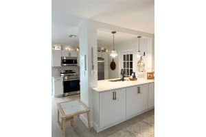 4600 CARSON STREET, SAINT PETERSBURG, FL 33703 Sold 02/18/25