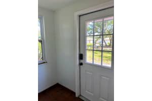 1000 COUNTRY CLUB ROAD, SAINT PETERSBURG, FL 33710 Sold 05/30/25