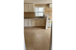 9401 10TH STREET, TAMPA, FL 33612 Sold 02/10/25