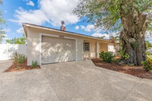 4075 VELARDE LANE, SARASOTA, FL 34235 Sold 03/14/25