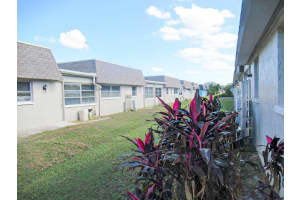 6980 VERSAILLES N #12, PINELLAS PARK, FL 33781 Sold 01/21/25