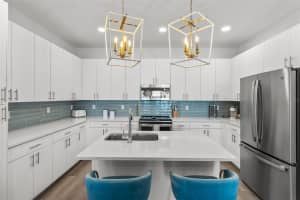 300 150TH AVENUE, MADEIRA BEACH, FL 33708 Sold 12/13/24