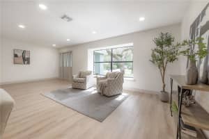 1958 LA GRANDE DRIVE, DUNEDIN, FL 34698 Sold 02/06/25
