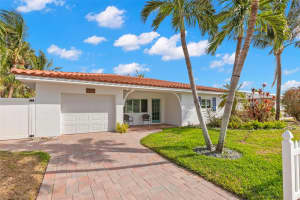 9255 GULF BOULEVARD, ST PETE BEACH, FL 33706 Sold 12/06/24