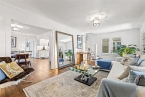 325 18TH AVENUE, ST PETERSBURG, FL 33704 Sold 03/24/25