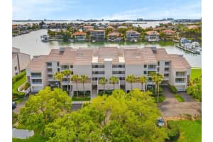 6260 Kipps Colony Ct #204, GULFPORT