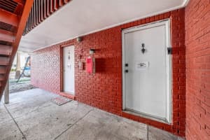 1084 82ND TERRACE, ST PETERSBURG, FL 33702 Sold 02/18/25