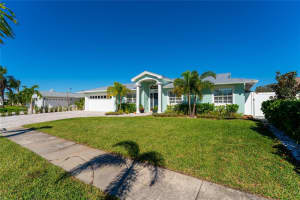 8719 PALISADES DRIVE, TAMPA, FL 33615 Sold 01/10/25
