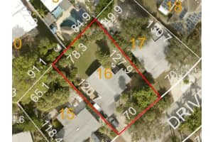 3863 Belle Vista Dr E, ST PETE BEACH