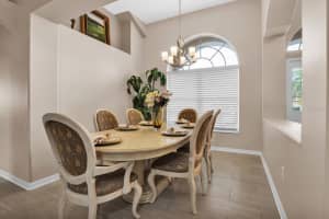 6103 SAVOY CIRCLE, LUTZ, FL 33558 Sold 01/08/25