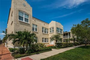 1418 OAK STREET, SAINT PETERSBURG, FL 33704 Sold 01/10/25