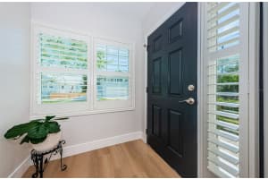 1418 OAK STREET, SAINT PETERSBURG, FL 33704 Sold 01/10/25