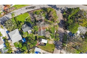 8474 Tobay Rd N, ST PETERSBURG