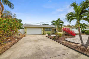 2161 EDYTHE DRIVE, DUNEDIN, FL 34698 Sold 01/31/25