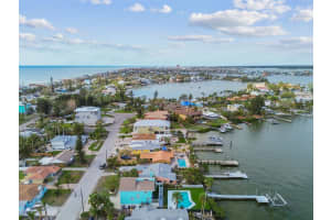 15421 2ND STREET, MADEIRA BEACH, FL 33708 Sold 03/31/25