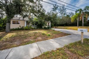 1205 RIVERSIDE DRIVE, TARPON SPRINGS, FL 34689 Sold 12/23/24
